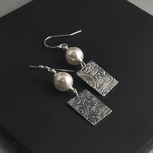 Pearl Earrings, Gift for Her, Pearl Jewelry ,Pearl Earrings for Party Gift For Mom, Wife, Sister, Friend