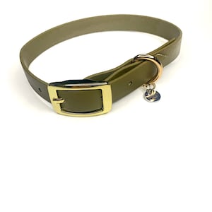 Khaki Veganes Leder Hundehalsband - Biothane & Wasserdicht