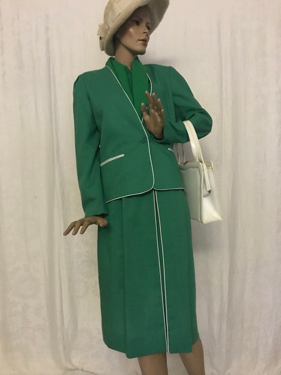 Vintage 1970’s Green 2pc Power Suit