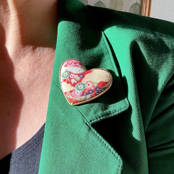 Broche coup de coeur !! Coeur de papier et tissu entièrement fait main - Création unique et originale