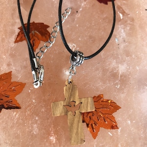 Wood Olive Cross Pendant Necklace Holy Land Bethlehem Jerusalem Made Crucifix