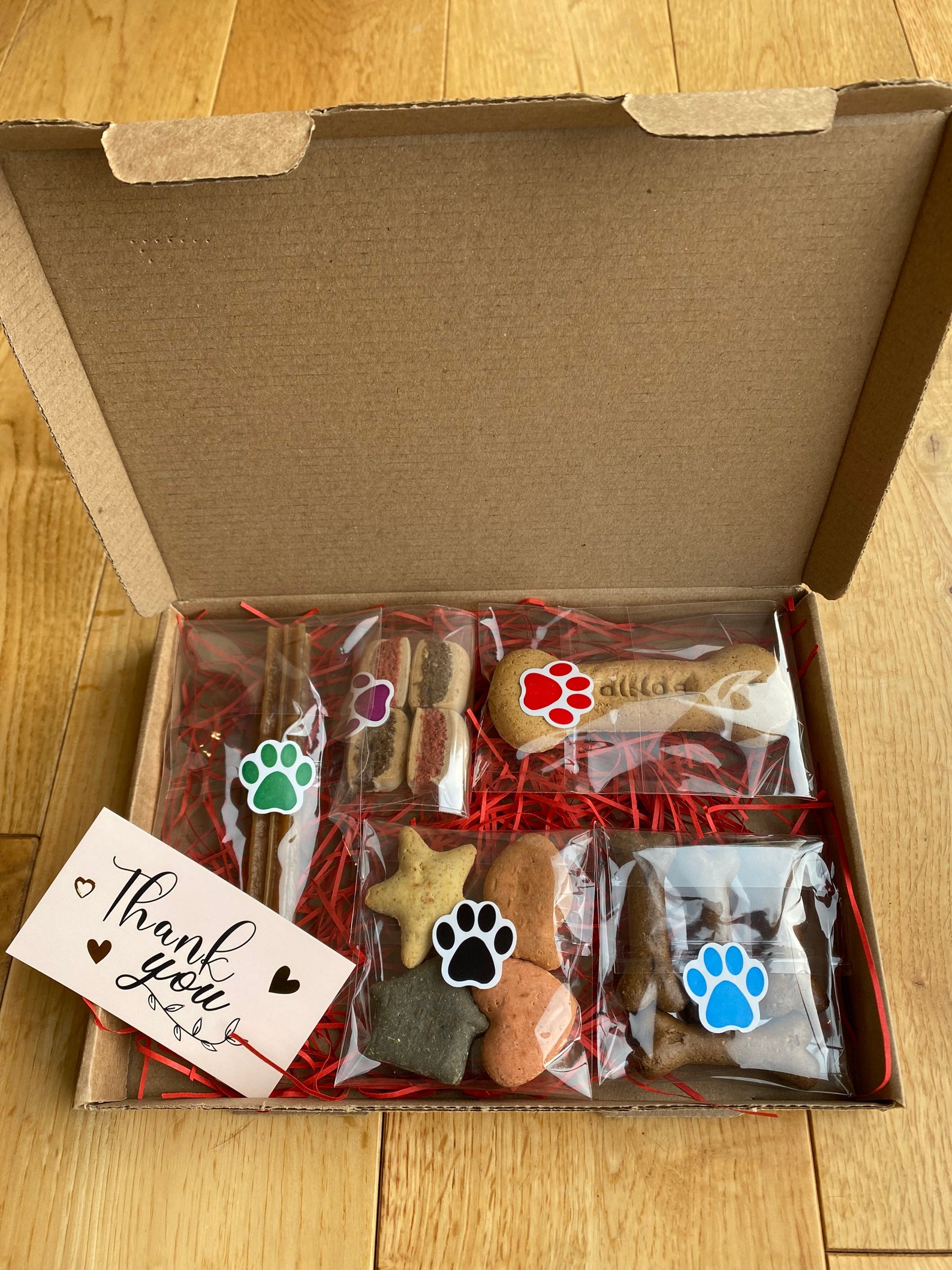 Dog Treat Gift Box with 50p donation to Dogs Trust with every Etsy
