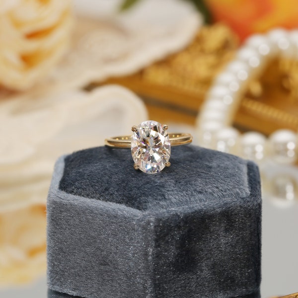 9K/14K/18K Solid Gold Solitaire Oval Cut Moissanite Ring, Vintage Engagement Ring, Brilliant Cut Wedding Ring, Anniversary Gift for Woman