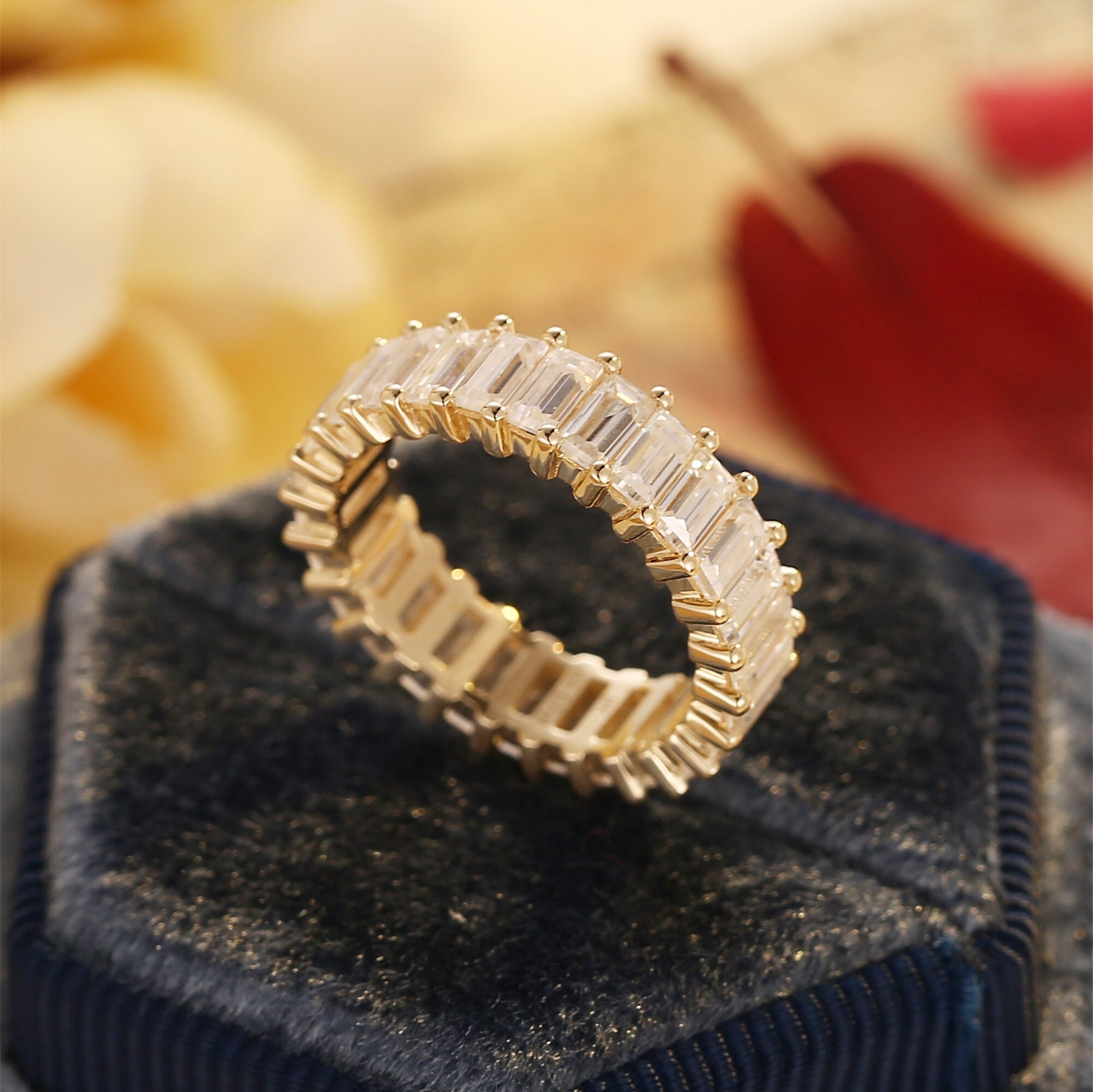 Baguette sale moissanite ring