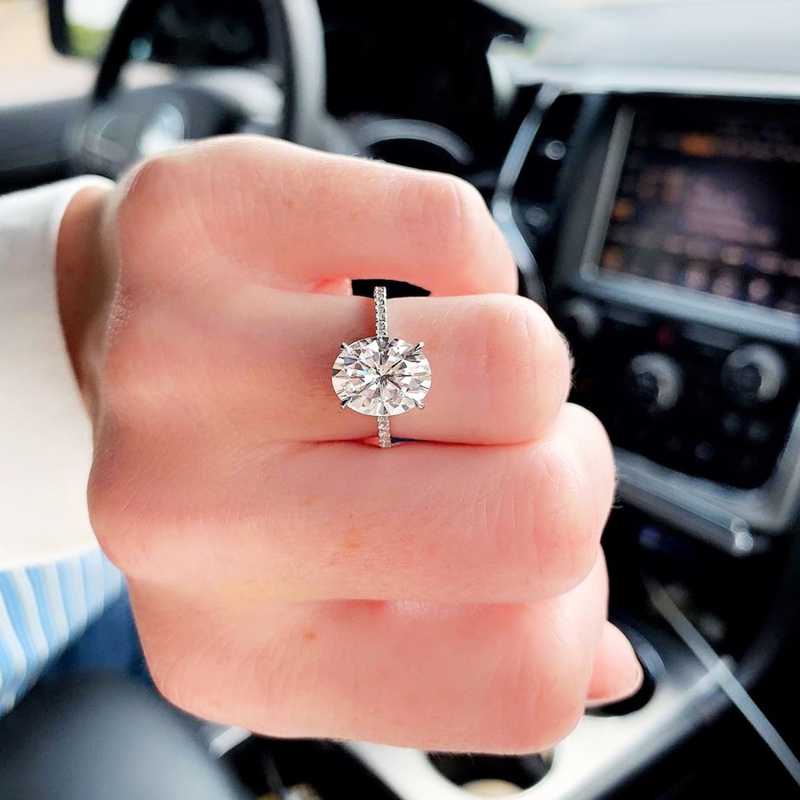 18K Yellow Gold Oval Shaped Moissanite Engagement Ring/2 Carat | Etsy