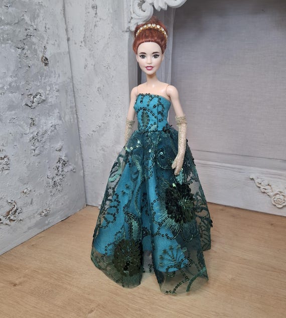 Ball gown for fashion dolls in 1/6 scale, 30 cm, 11-inch, with tiara and long gloves, turquoise with great sequin tulle Ball gown for fashion dolls in 1/6 scale, 30 cm, 11-inch, with tiara and long gloves, turquoise with great sequin tulle