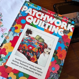 Better Homes Gardens Patchwork Quilting 1977 Vintage Hardcover | Retro Quilt Art Book | Cottagecore Decor | Framing Pages | Gift for Quilter