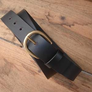 Volnerf leren riem, handgemaakte leren riem, vrouwen leren riem, messing gesp, leren riem, riem, formele riem, herenriem