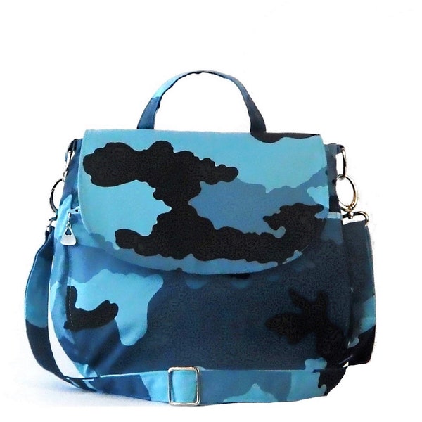 Sac Besace Anieta Bleue motif camouflage