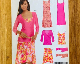 NEW LOOK * Misses' Dress, Top, Skirt with Uneven Hem, Sash * Sewing Pattern 6571 * Easy to Sew * Size 8 - 18 * Eur 34 - 44 * Uncut F/F