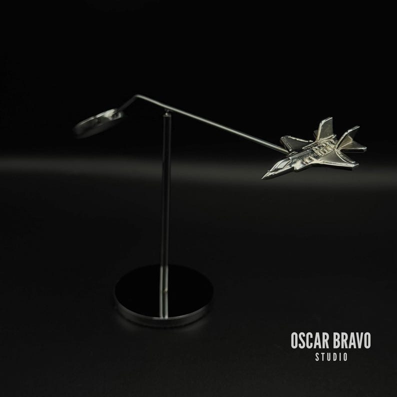Desk Model Lightning F35 Lightning II Model Balance Sculpture – Unique Aircraft Desk Decor ...