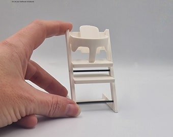 Dollhouse baby chair - Scale 1:12 - modern dollhouse - dollhouse furniture - dollhouse chairs - dollhouse miniatures - miniatures