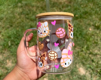 Conchitas Glass Mug: Pan Dulce Cafecito Cup with Bamboo Lid & Straw