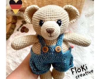 Teddy Fiete with overalls - crochet pattern Amigurumi - German - FloKi creative
