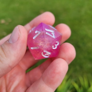 Dream Nebula- Single D20, D20 in 35mm Chonk Size, Dice for ttrpgs, Dnd Gifts, Large size die