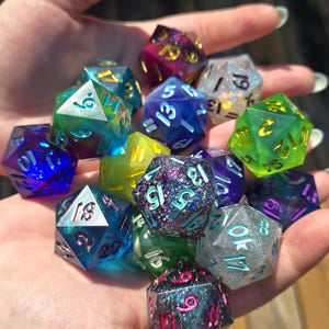 Mystery D20- One Random Mystery D20 in 35mm Chonk Size, For Table Top Games, In Variety of Colors and Styles