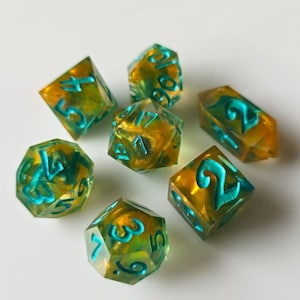 Melted Compliments - Handmade, Sharp Edge Resin Dice Set, 7 Piece dice set, Dungeons and Dragons, RPG Dice, Complimentary Color Dice