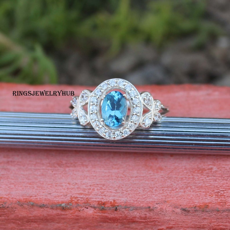 Swiss Blue Topaz Ring Sky Blue Topaz Silver Jewelry 925 Sterling Silver Birthday Gift Ring November Birthstone