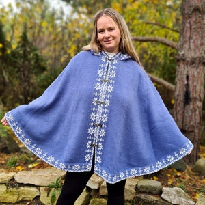 Knitted poncho with hood, Merino wool poncho, Fair Isle Nordic cape, Capes for Women, Nordic Sweater Poncho, Warm knitted cape for her image 4