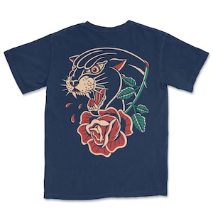 Traditional flash-style graphic tee with panther and rose design, vintage tattoo streetwear shirt with old school tattoo flash art, panther rose t-shirt