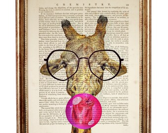 Stampa artistica di giraffa con occhiali, pagina di libro vintage safari, decorazione murale con animali
