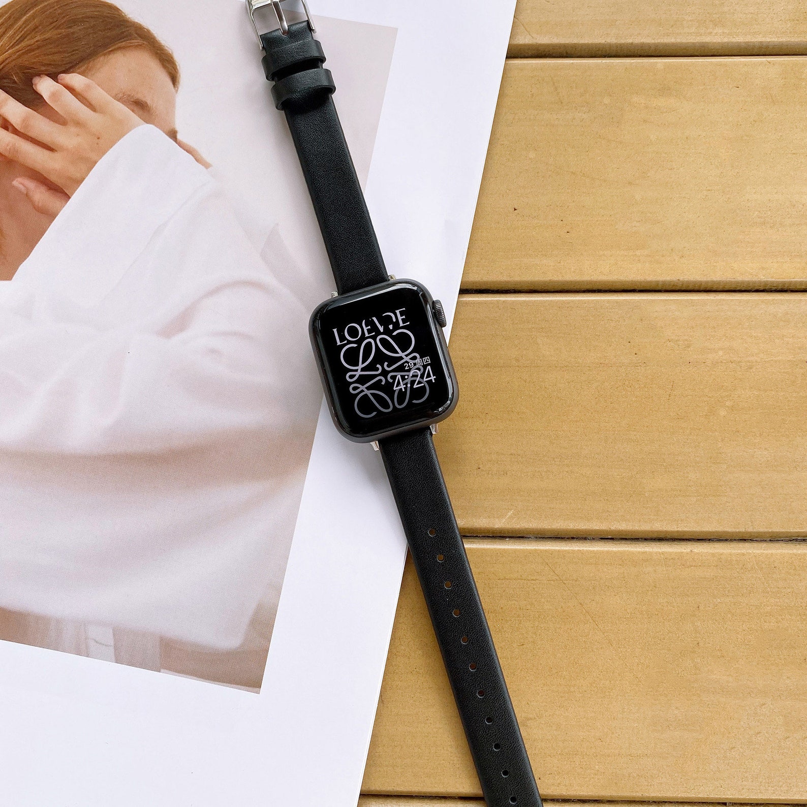 38mm strap on 40mm apple watch