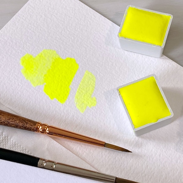 Neon Yellow Handmade Watercolors - Aquarelle artisanale Jaune Fluo