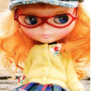 Blythe Doll Jacket, tshirt , Skirt, & Over Knee Socks set pdf E PATTERN in Japanese and Pieces Titles in English