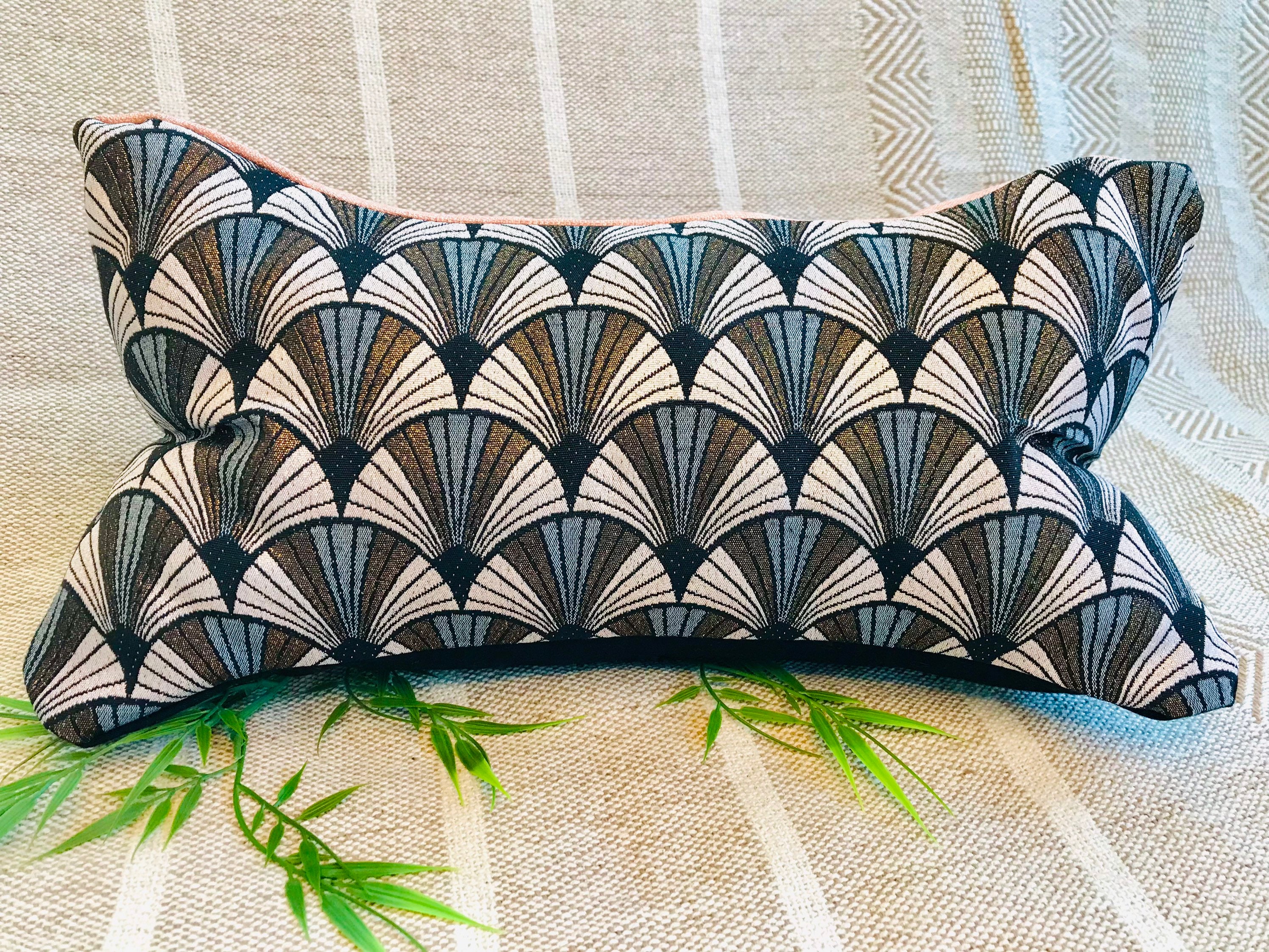 Coussin de Lecture Artisanal Scintillant Noir Cuivre Gris et Saumon Envoi Mondial Relay