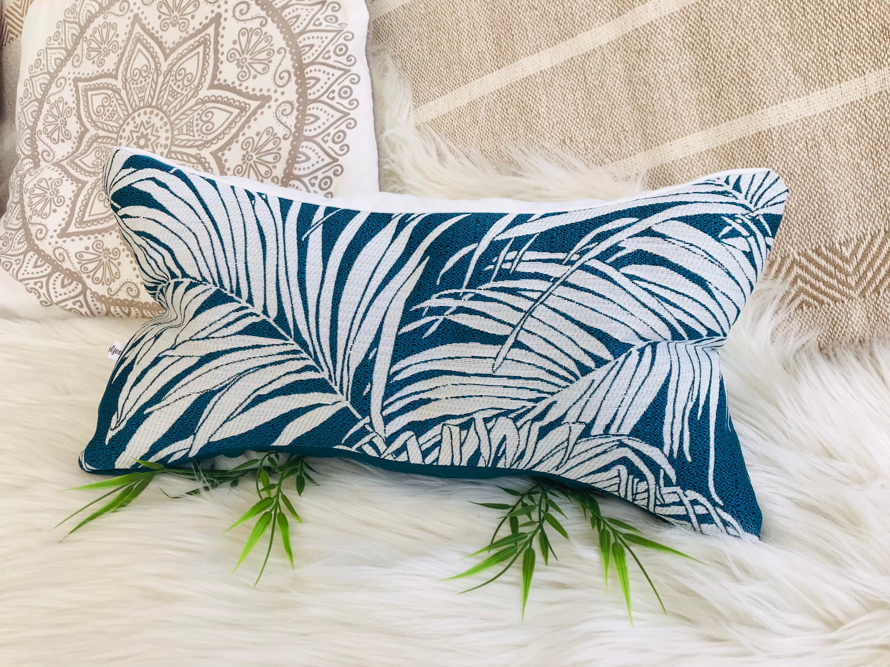 Coussin de Lecture Artisanal Coton Polyester Os Envoi Mondial Relay