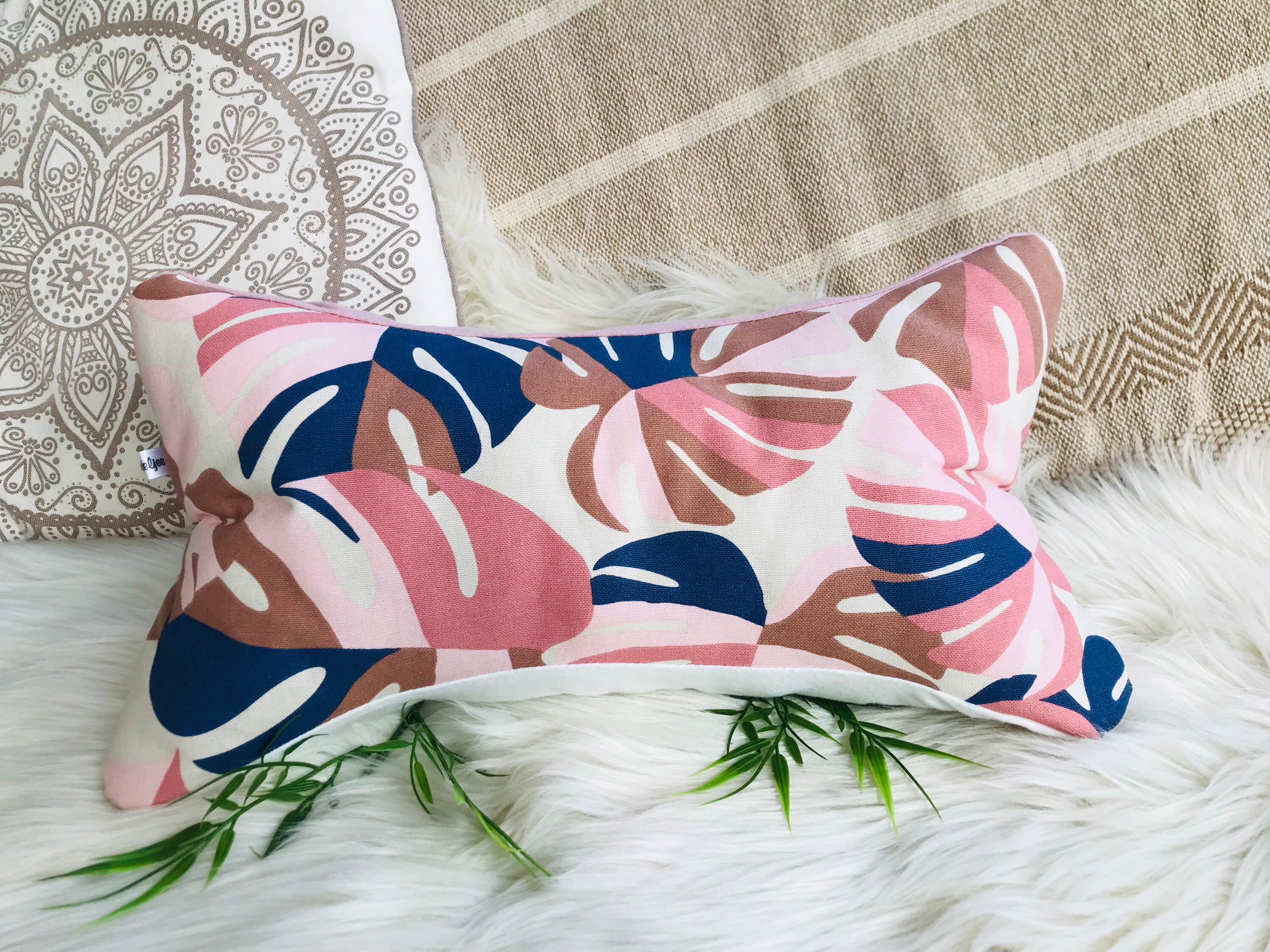 Coussin de Lecture Artisanal Coton Os Envoi Mondial Relay