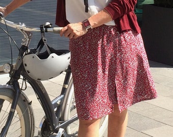 The perfect skirt for cycling in the city