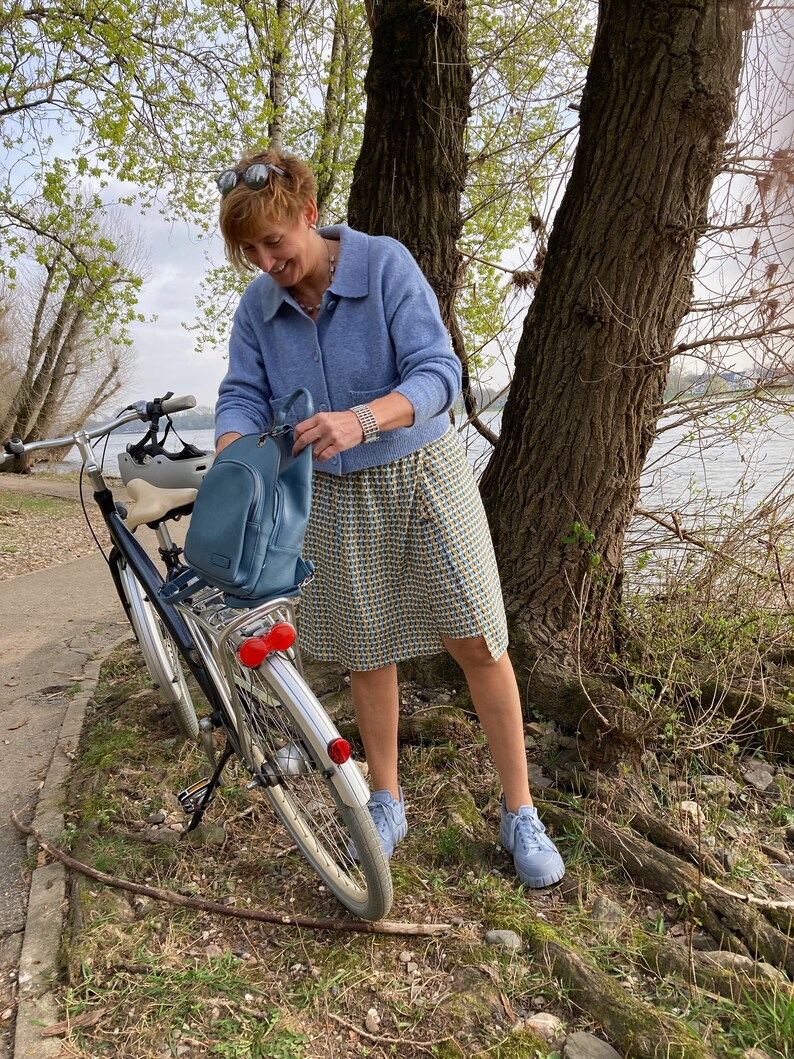 Der perfekte Rock zum Radfahren in der City Bild 2