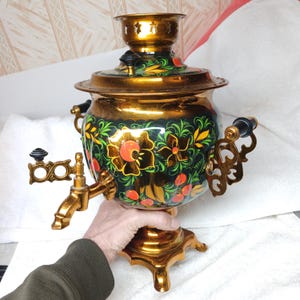 Samovar elétrico soviético em funcionamento, samovar pintado à mão da URSS, voltagem CA 220 volts, samovar para chá, 1988, bule de chá vintage pintado