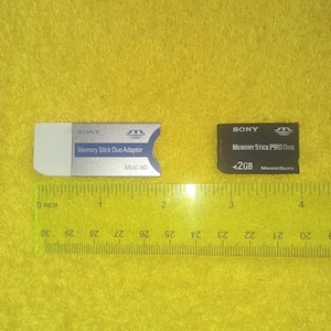 Tarjeta de memoria de trabajo Memory Stick PRO Duo, 2 GB con adaptador MSAC-M2, fabricada en Japón, para videocámara Sony, cámara