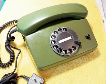 Working Green stationary Telephone phone Siemens FeTAp 791-1 DDR German,Soviet era telephone 90s,Vintage telephone,old apparatus, tested
