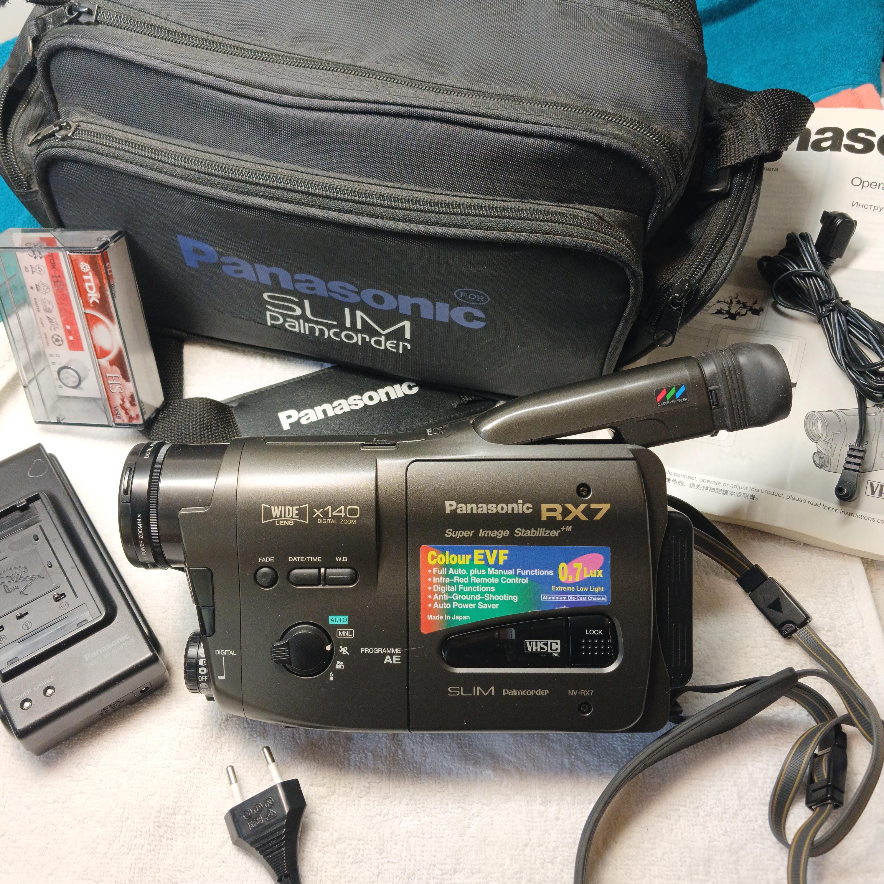 Working Video Camera Panasonic NV-RX7, VHS-C, Made in Japan, 140x