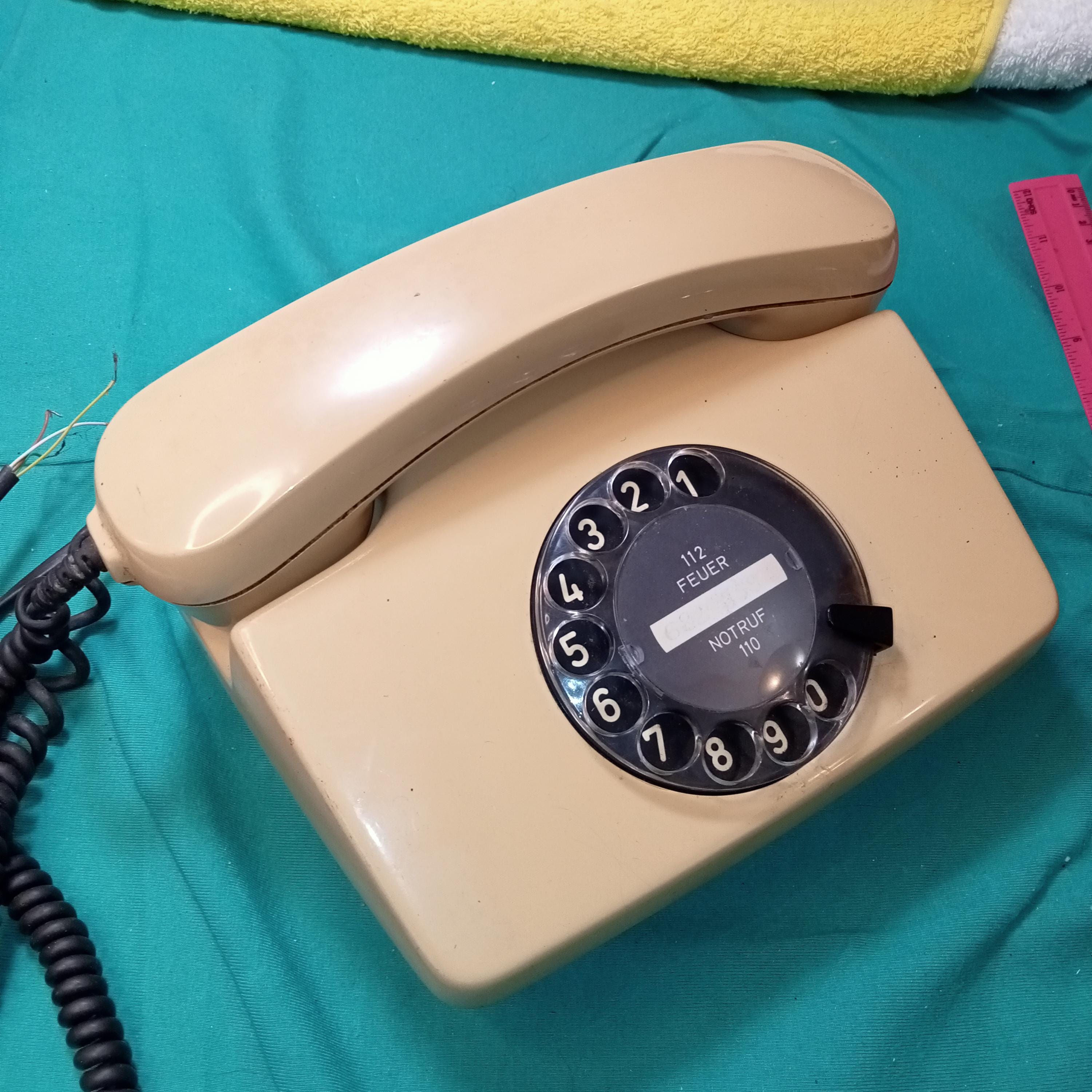 Green Stationary Telephone Vintage Phone Siemens Fetap 791 DDR