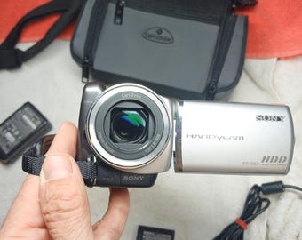 Sony DCR-SX22E Handycam Camcorder SD Video Camera Compact Digital