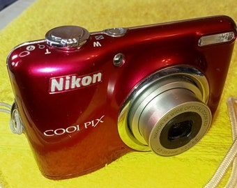 Working Dark Cherry Nikon Coolpix L23 Cherry Camera 10.1 MP 5x Optical Zoom 4.0-20mm Elegant Digital Camera Cord