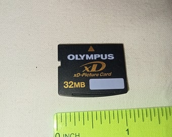Funktionierende Original-Speicherkarte Olympus XD-Picture Card, Digitalkarte 32 MB, Speicherkarte für einige Modelle von Olympus-Digitalkameras, hergestellt in Japan