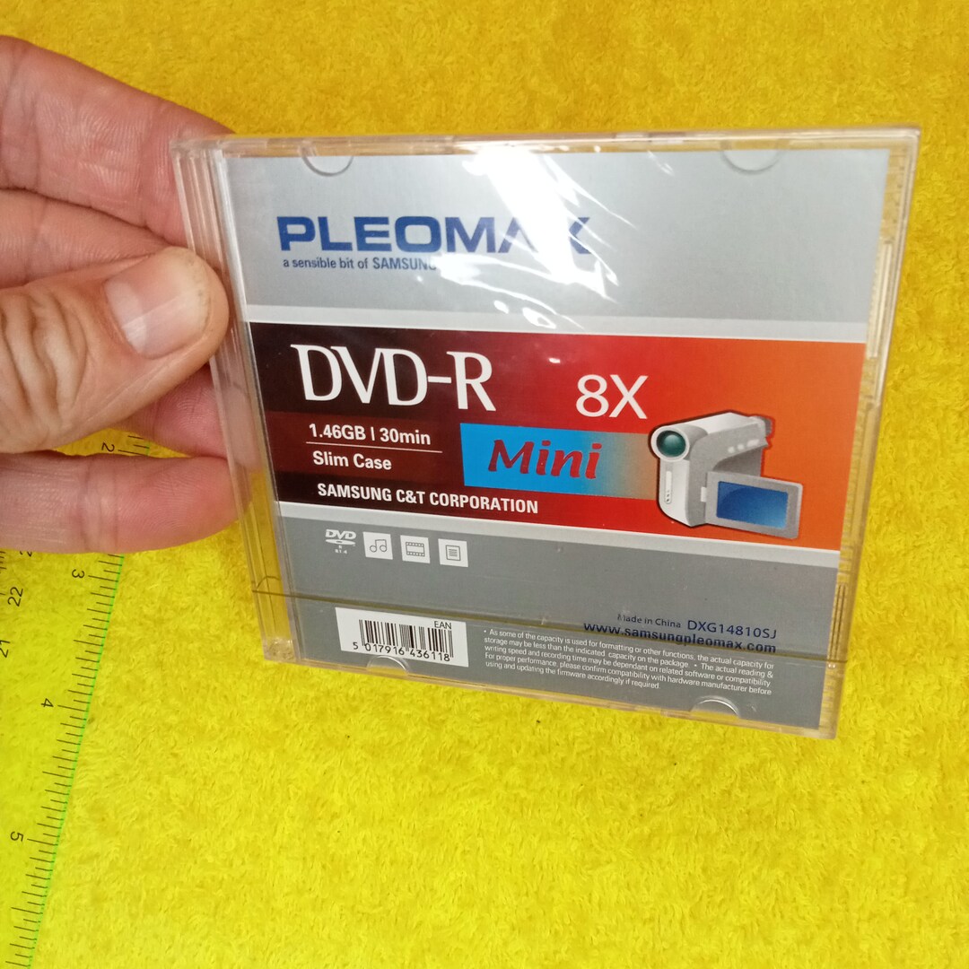 Sealed 8cm Mini DVD Camcorder Disc, DVDR, 8x, 1.4 GB Bytes, 30 Min