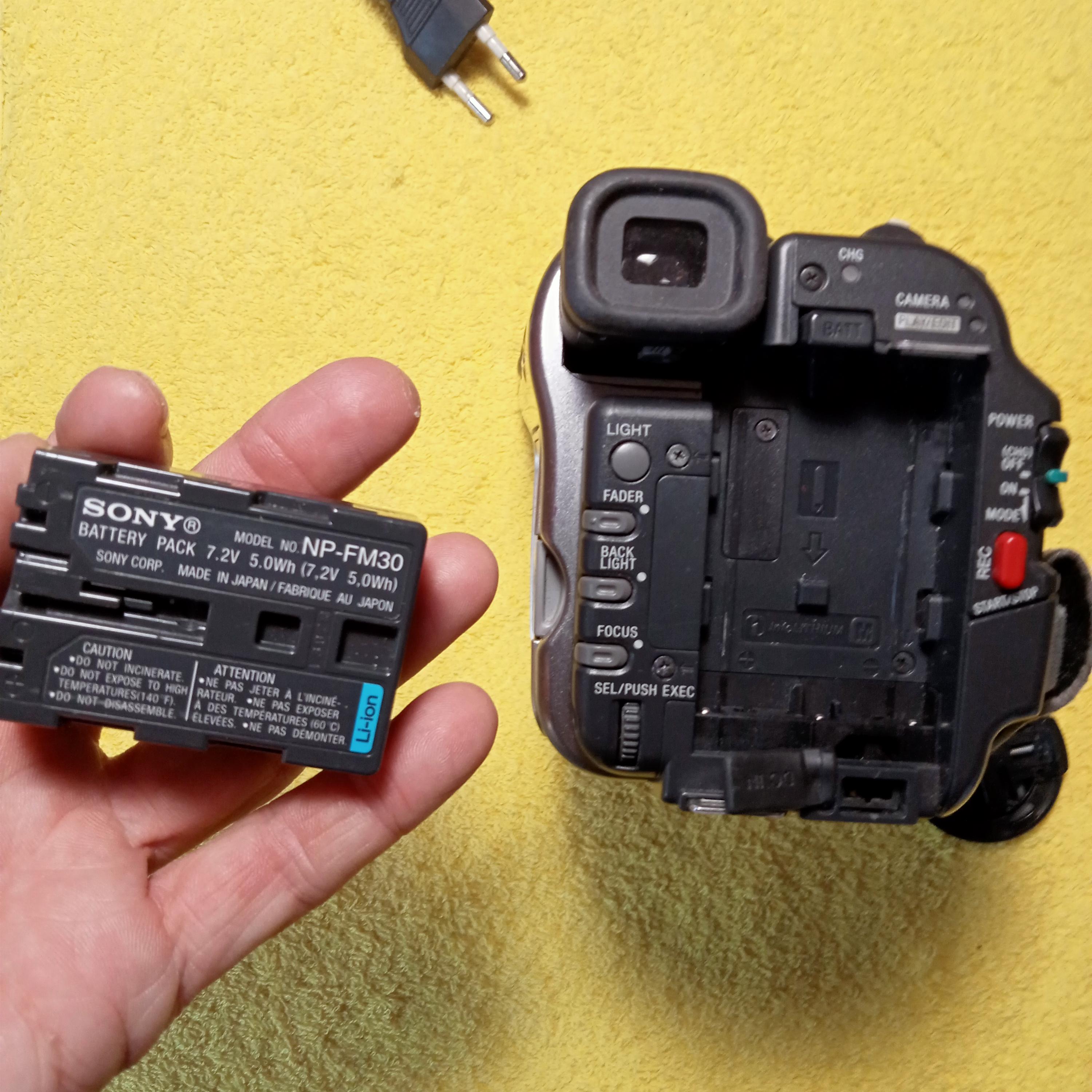 Working Digital 8 Sony Handycam Dcr-trv285e,hi8 ,camera Lens 990X