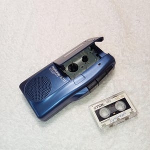 Mikrokassettenrekorder funktionierend Olympus S711, 2 Geschwindigkeiten, einfache Bedienung, Vintage-Diktiergerät, Vintage-Dekor