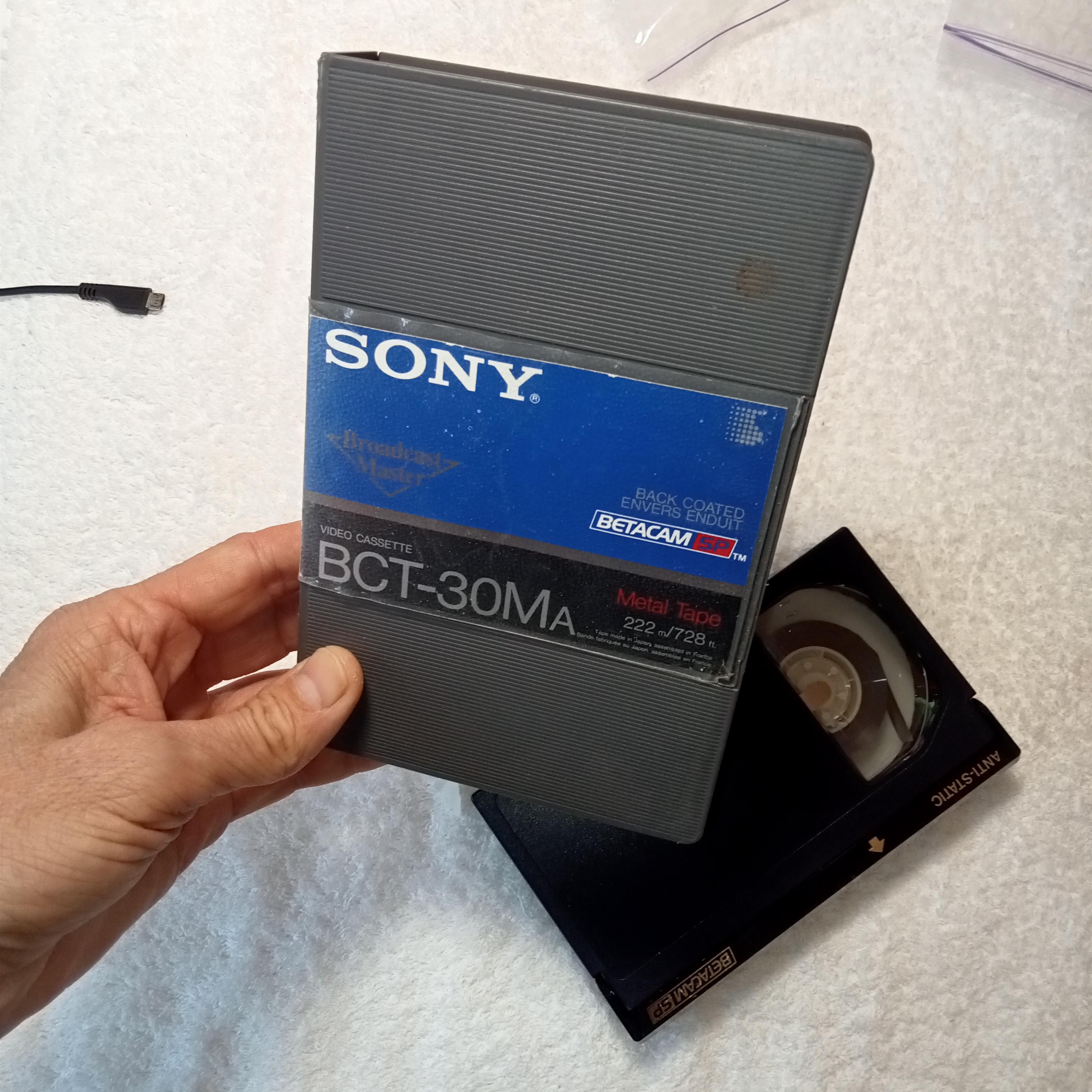 【新品未開封】 SONY 業務用 BCT-30MA ベーカムSPテープ il_fullxfull.6760156405_qz42.jpg