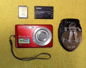 Red Digital Camera, Working Casio Exlim EX-Z77, 7.2 MP Camera, 3x