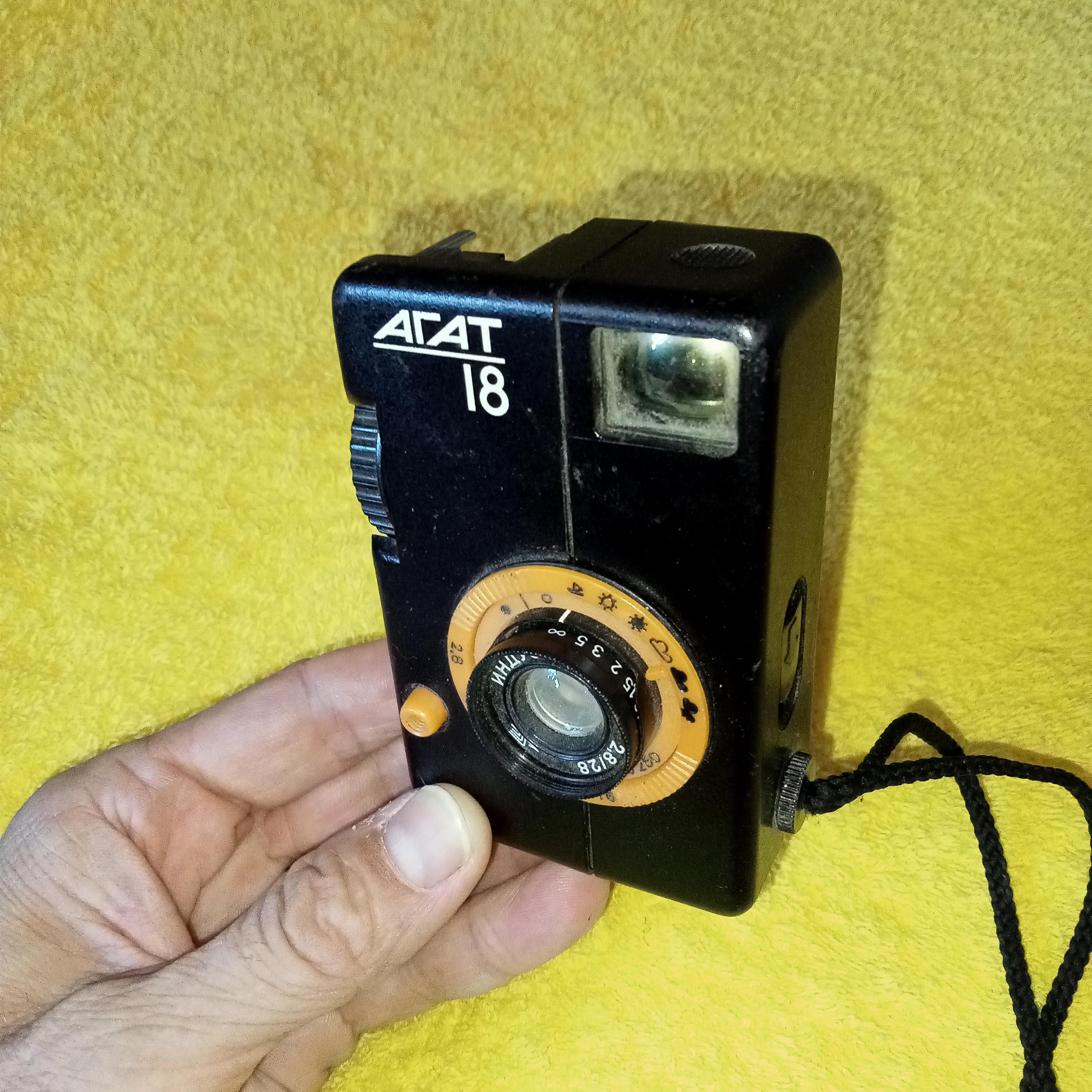 EXA 1c ボディ PENTACON ウェストレベルファインダー EXA 1c ボディ PENTACON ウェストレベルファインダー