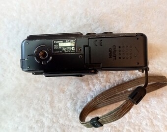 Canon Powershot S70 Digital Camera, Working Condition, 7.1