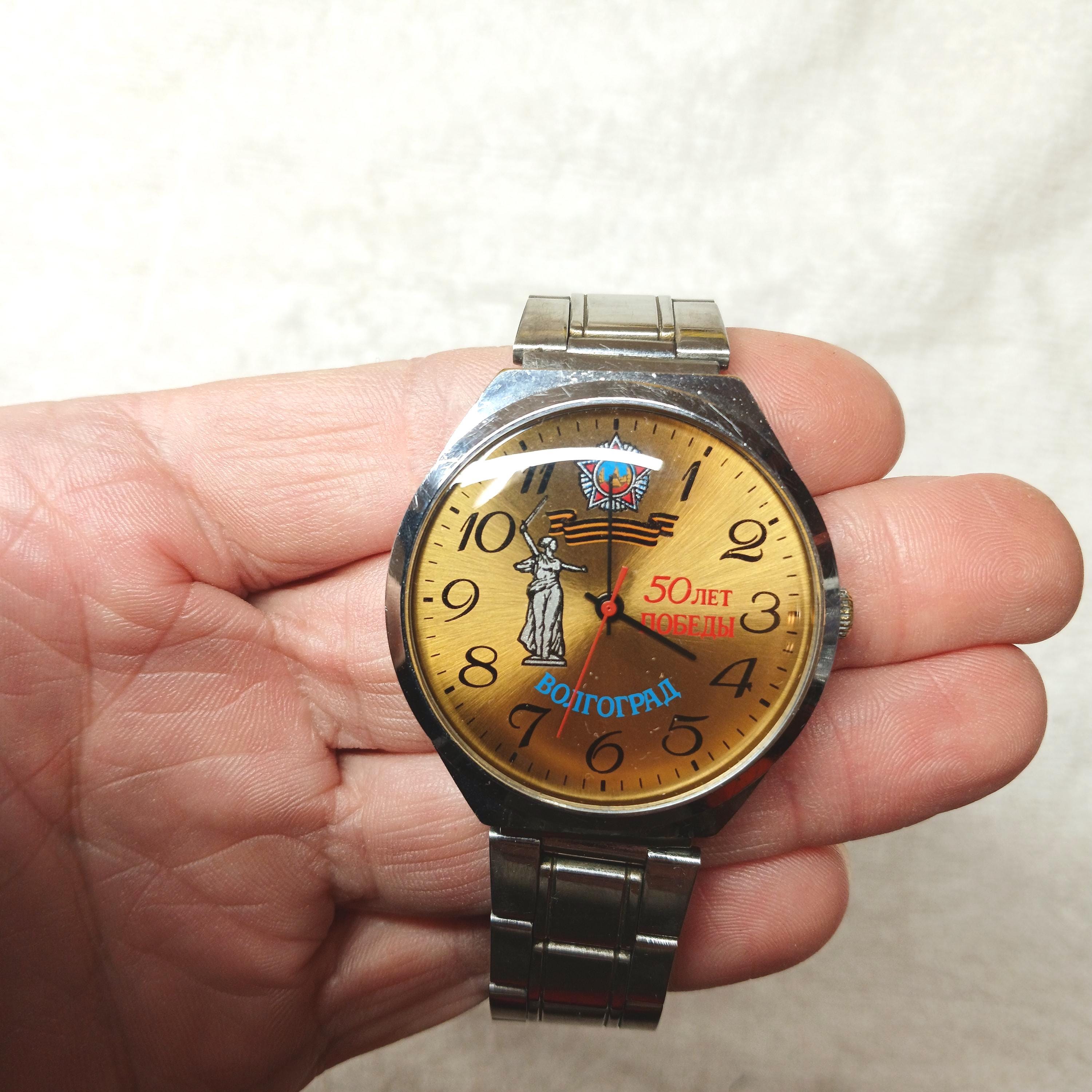 Montre Gousset Unisexe TREEWETO Avec Chaîne Mécanique à Remontage Manuel - Chiffres Romains Vintage