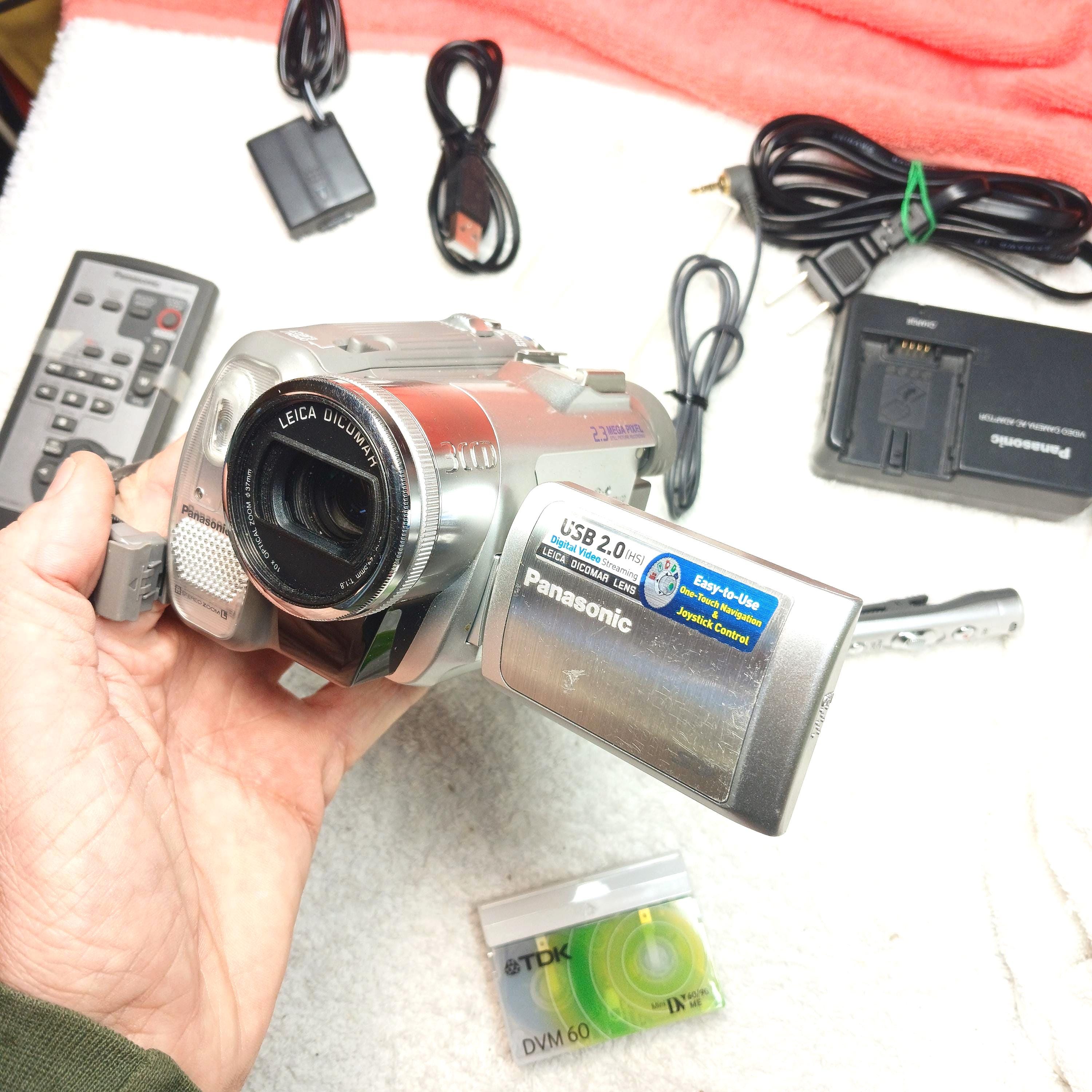 Leica Mini 3 - Etsy